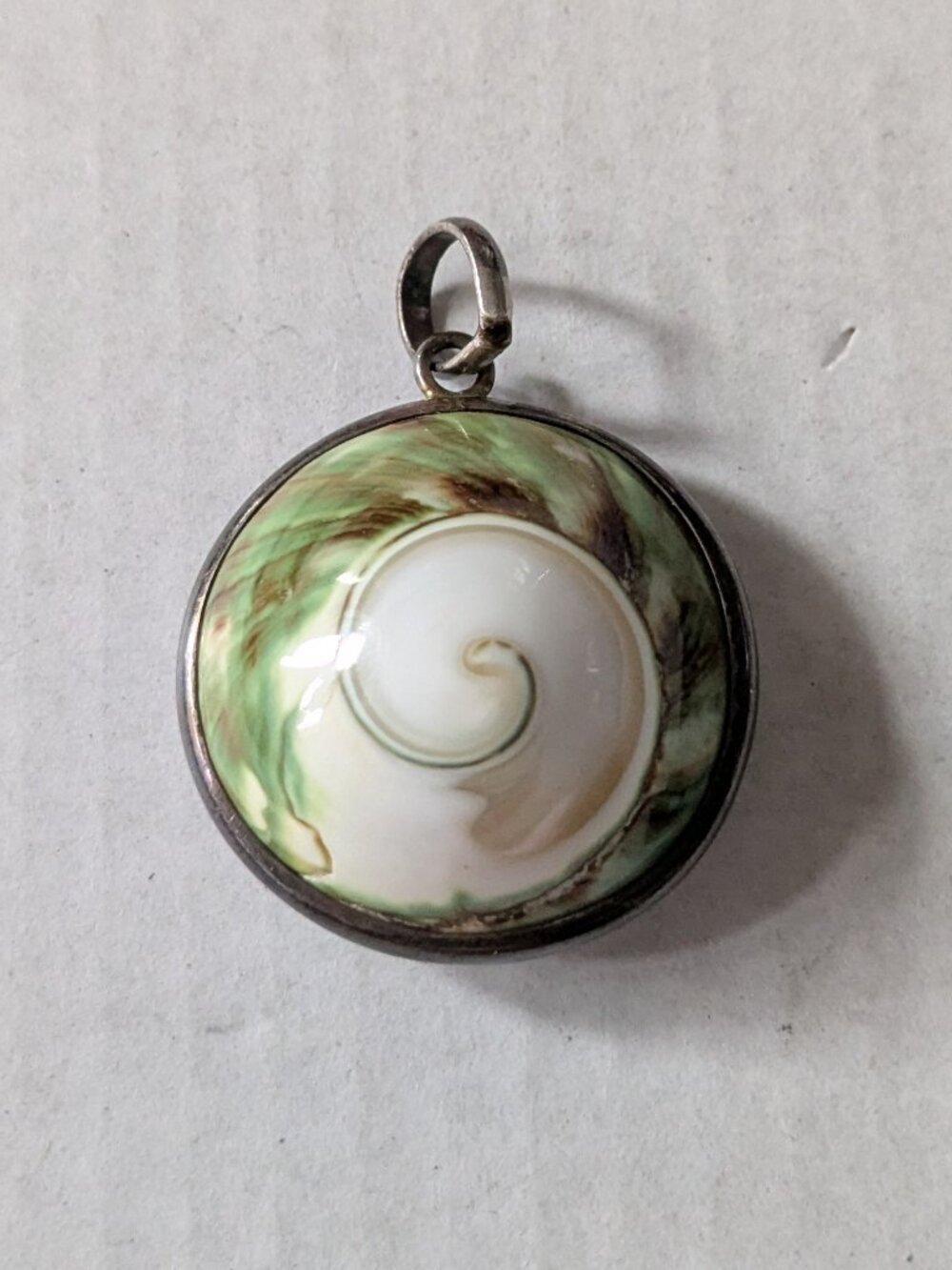 Shiva's Eye MOP Sea Snail 925 Sterling Silver Pendant